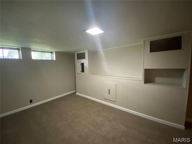 2942 Chance Drive, Florissant, MO 63031