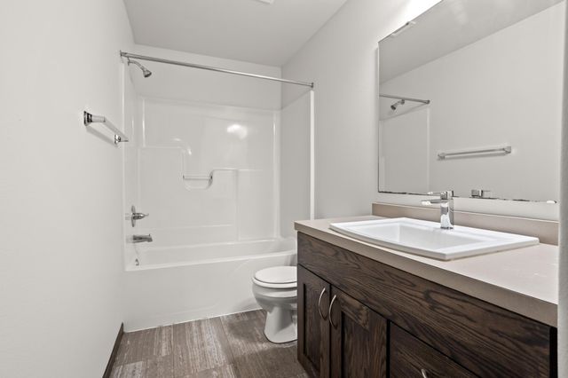 2735 11th Street W, West Fargo, ND 58078