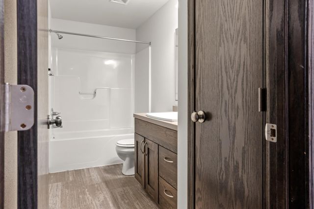 2735 11th Street W, West Fargo, ND 58078