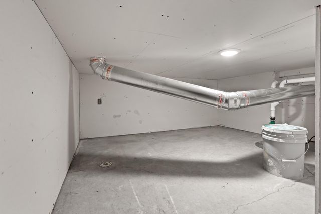 2735 11th Street W, West Fargo, ND 58078