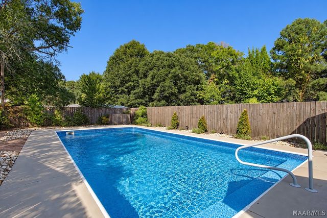 3883 Faunsdale Drive, Montgomery, AL 36109