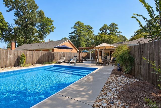 3883 Faunsdale Drive, Montgomery, AL 36109