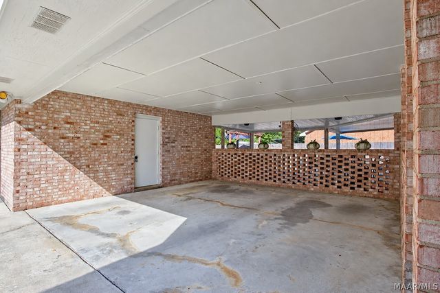 3883 Faunsdale Drive, Montgomery, AL 36109