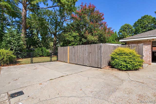 3883 Faunsdale Drive, Montgomery, AL 36109