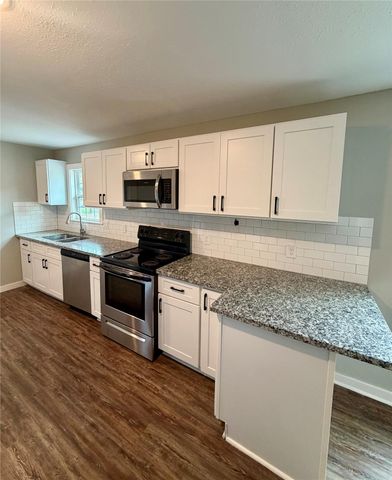 1206 E 33rd Street, Houston, TX 77022