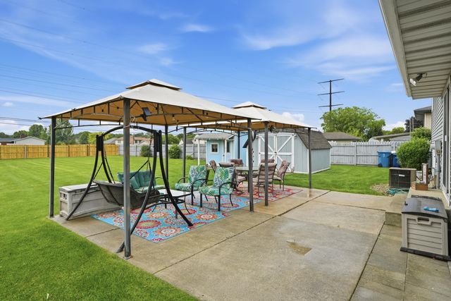 12042 W 103rd Court, St. John, IN 46373