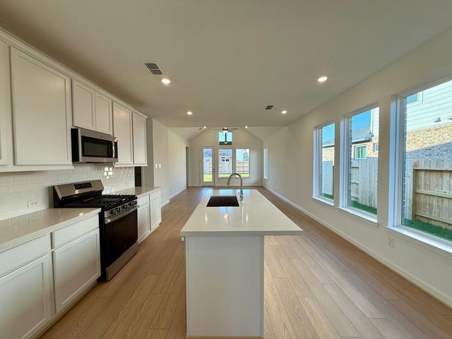 22142 Ingham Bluff Lane, Cypress, TX 77433