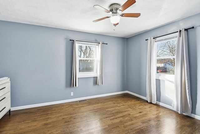 918 AVENUE O, Carter Lake, IA 51510