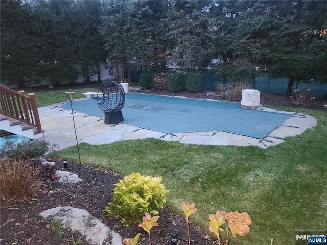 43 Palisade Avenue, Westwood, NJ 07675