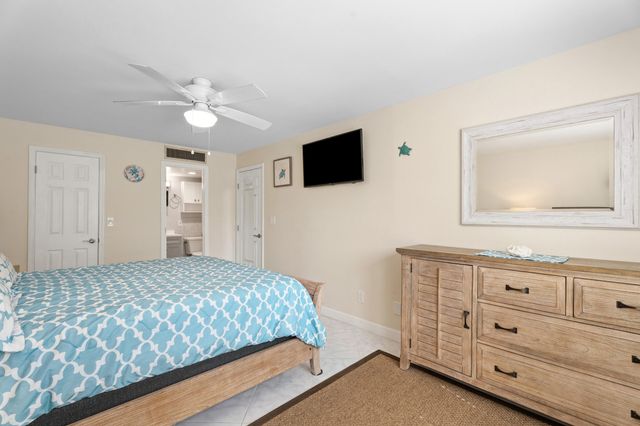 934 NW Spruce Ridge Drive 2, Stuart, FL 34994