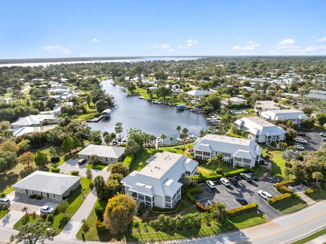 934 NW Spruce Ridge Drive 2, Stuart, FL 34994