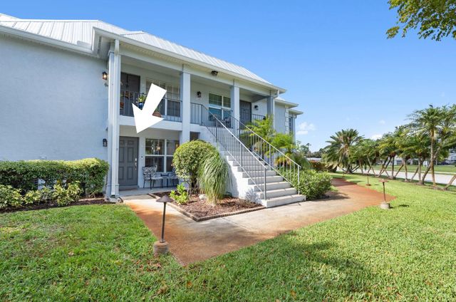 934 NW Spruce Ridge Drive 2, Stuart, FL 34994