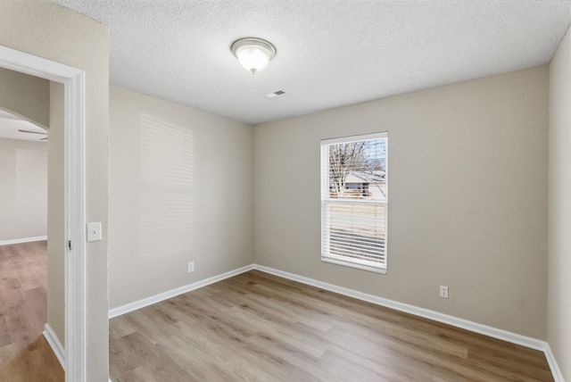 1619 Robbins, Augusta, KS 67010