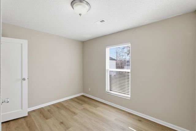 1619 Robbins, Augusta, KS 67010