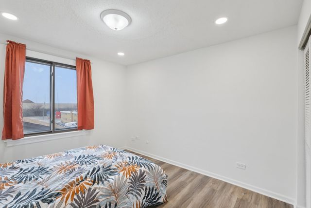 9815 Lawrence Court 3AF, Schiller Park, IL 60176