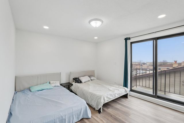 9815 Lawrence Court 3AF, Schiller Park, IL 60176