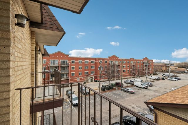 9815 Lawrence Court 3AF, Schiller Park, IL 60176