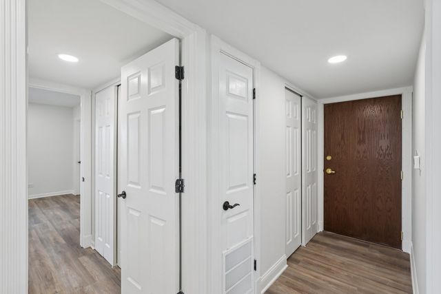 9815 Lawrence Court 3AF, Schiller Park, IL 60176