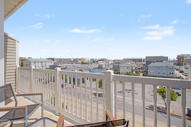 1301 Boulevard 10, Seaside Heights, NJ 08751