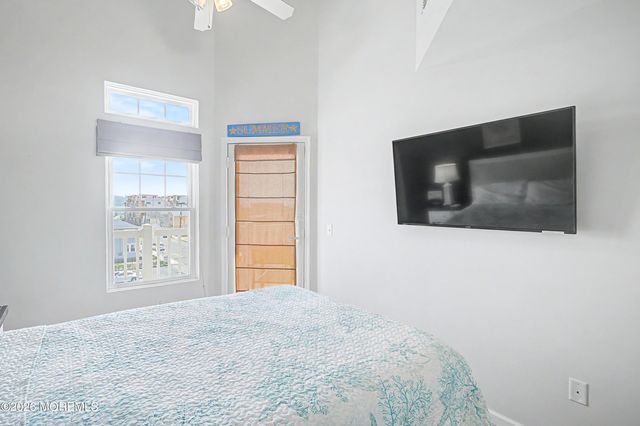 1301 Boulevard 10, Seaside Heights, NJ 08751