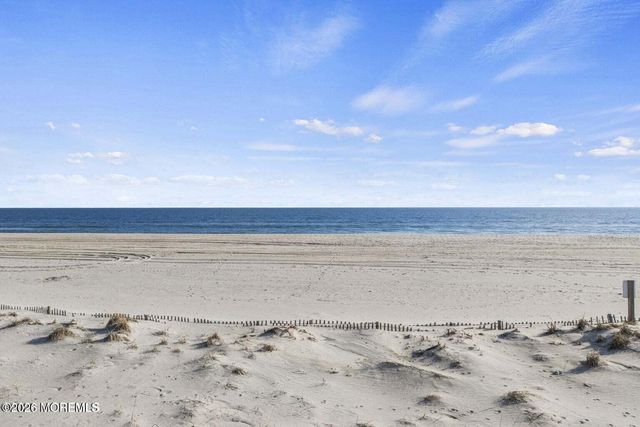 1301 Boulevard 10, Seaside Heights, NJ 08751