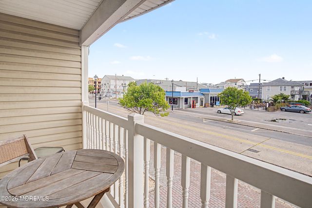 1301 Boulevard 10, Seaside Heights, NJ 08751
