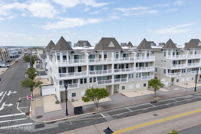 1301 Boulevard 10, Seaside Heights, NJ 08751