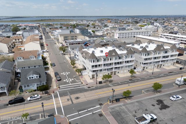 1301 Boulevard 10, Seaside Heights, NJ 08751