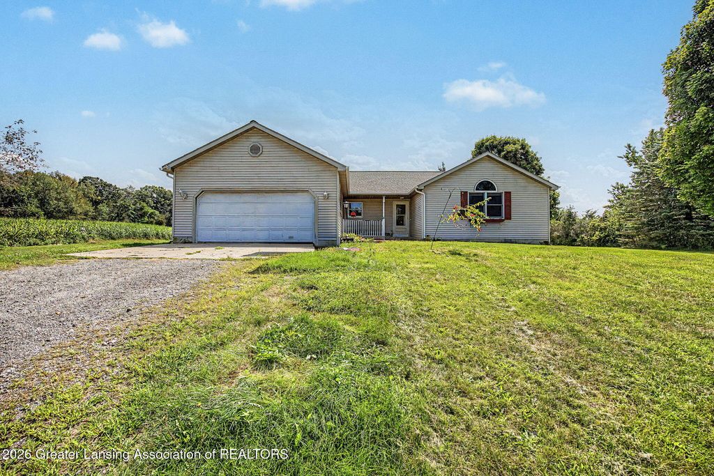 5165 Stimson Road, Eaton Rapids, MI 48827