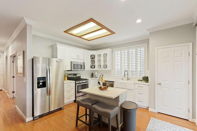 1170 Sangria Ln, Manteca, CA 95336