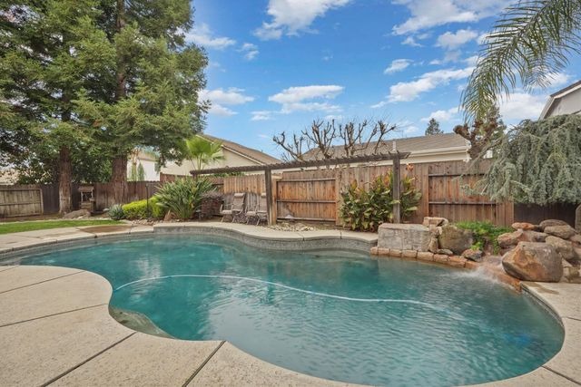 1170 Sangria Ln, Manteca, CA 95336