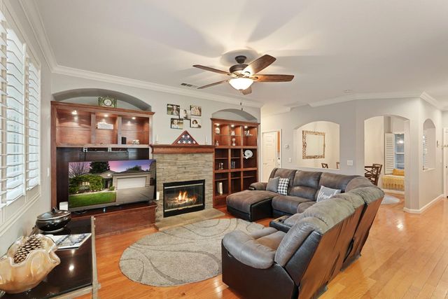 1170 Sangria Ln, Manteca, CA 95336