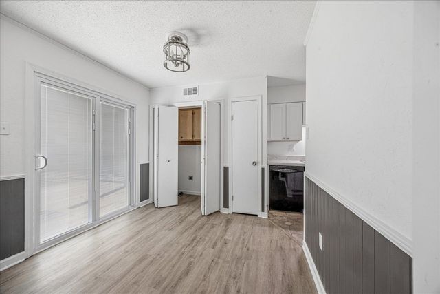 8225 TIMBER HILL TRL, Memphis, TN 38016