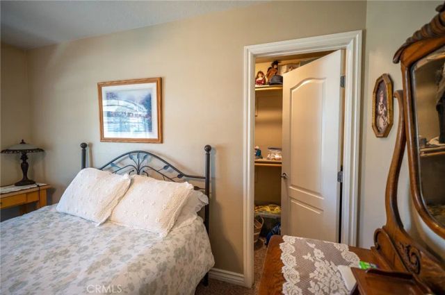 7653 Montrose, Hesperia, CA 92345