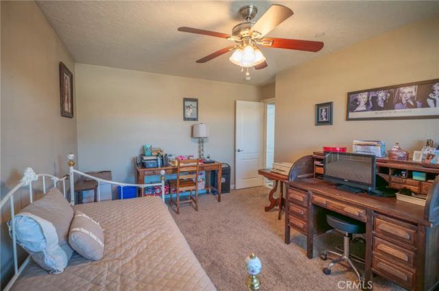 7653 Montrose, Hesperia, CA 92345