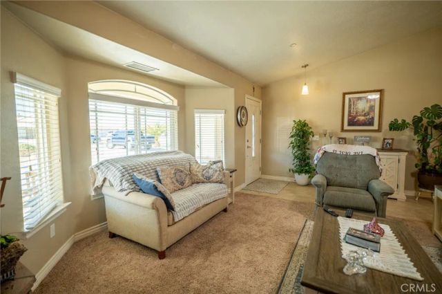 7653 Montrose, Hesperia, CA 92345