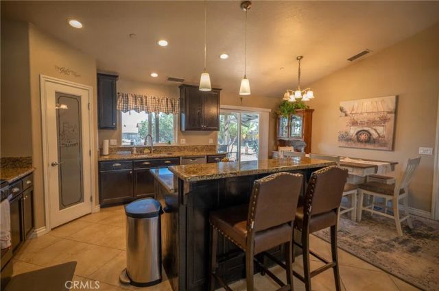 7653 Montrose, Hesperia, CA 92345