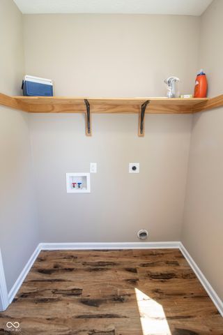 950 W 600 S, Atlanta, IN 46031