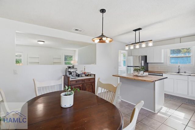 824 Kelly Drive, Hinesville, GA 31313