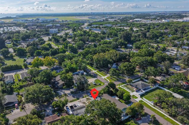 15616 AVALON AVENUE 1, Clearwater, FL 33760