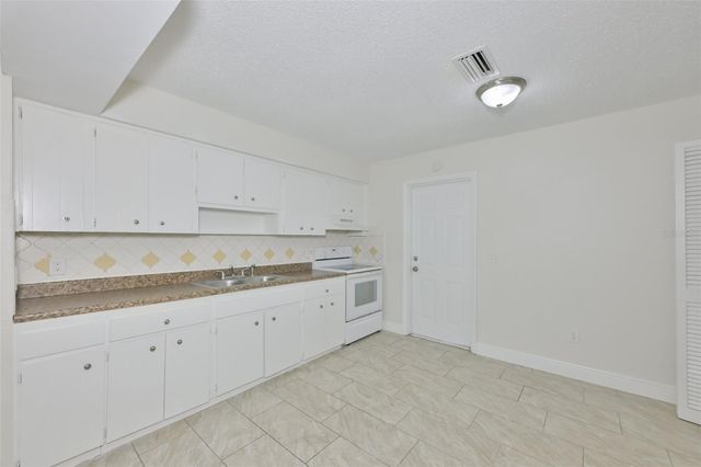 15616 AVALON AVENUE 1, Clearwater, FL 33760