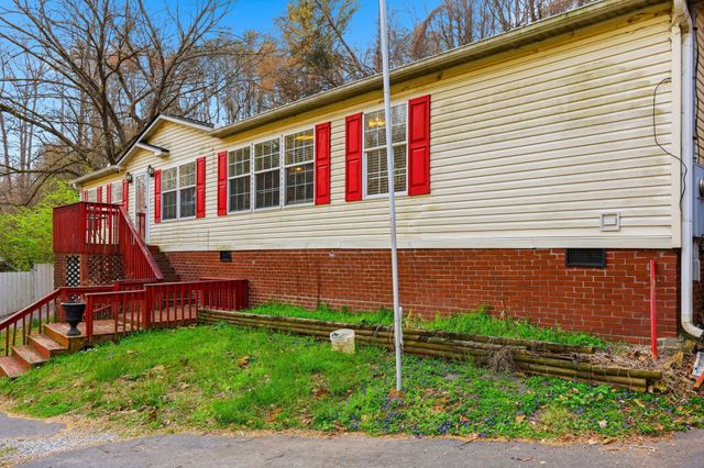 8207 Andersonville Pike, Knoxville, TN 37938