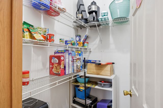 8207 Andersonville Pike, Knoxville, TN 37938