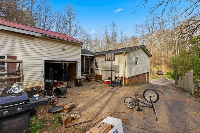 8207 Andersonville Pike, Knoxville, TN 37938