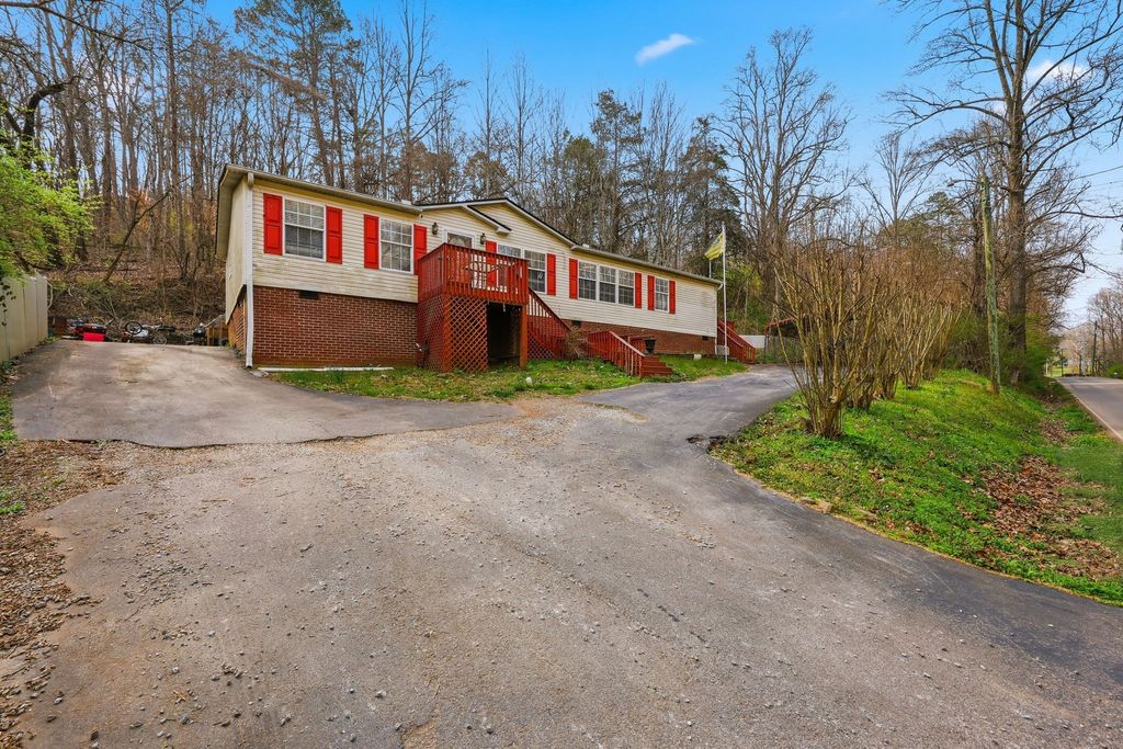 8207 Andersonville Pike, Knoxville, TN 37938