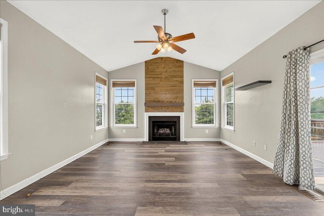 218 STAUFFER RD, Pottstown, PA 19465