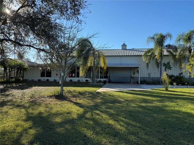 17725 POWERLINE ROAD, Dade City, FL 33523