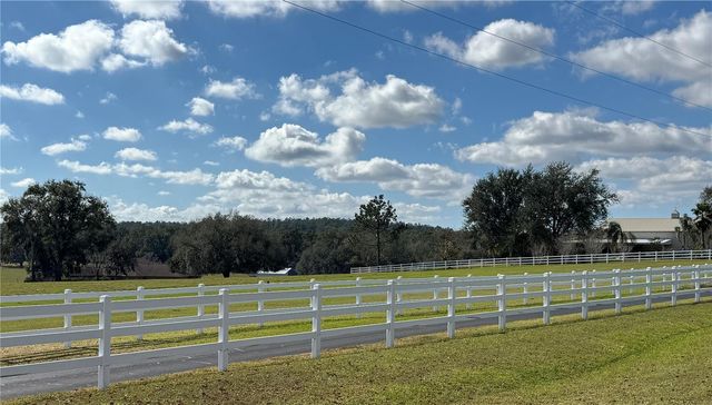 17725 POWERLINE ROAD, Dade City, FL 33523