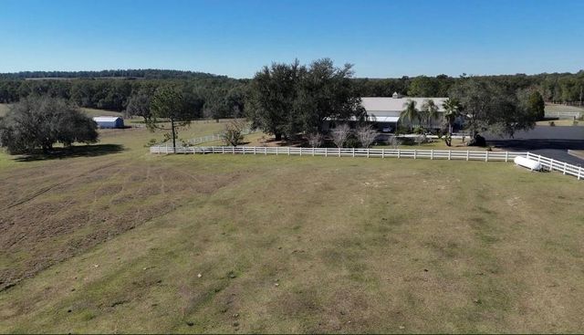 17725 POWERLINE ROAD, Dade City, FL 33523