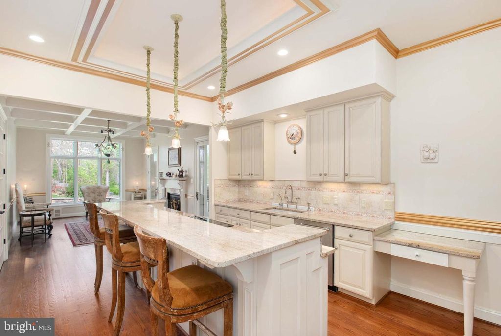 35162 NOTRE DAME LN, Middleburg, VA 20117